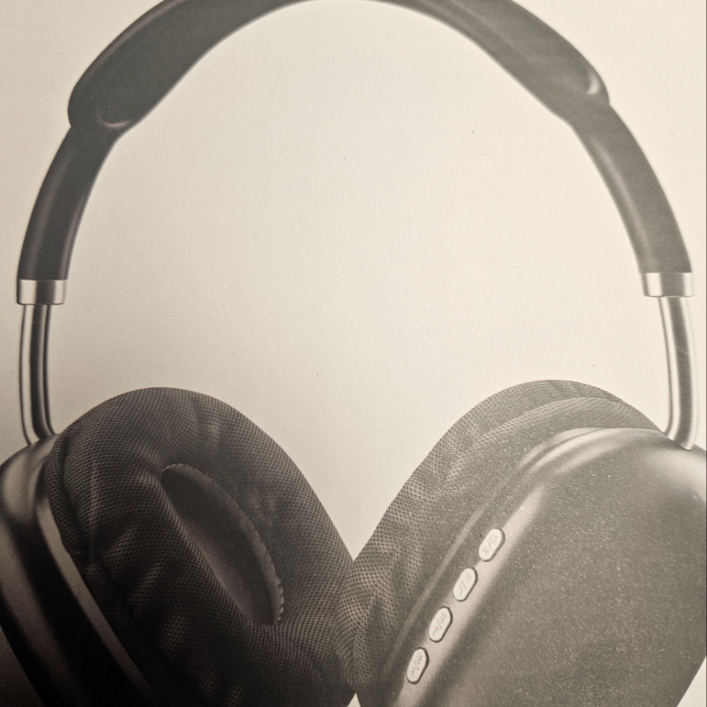 Black Airpod Maxes Apple